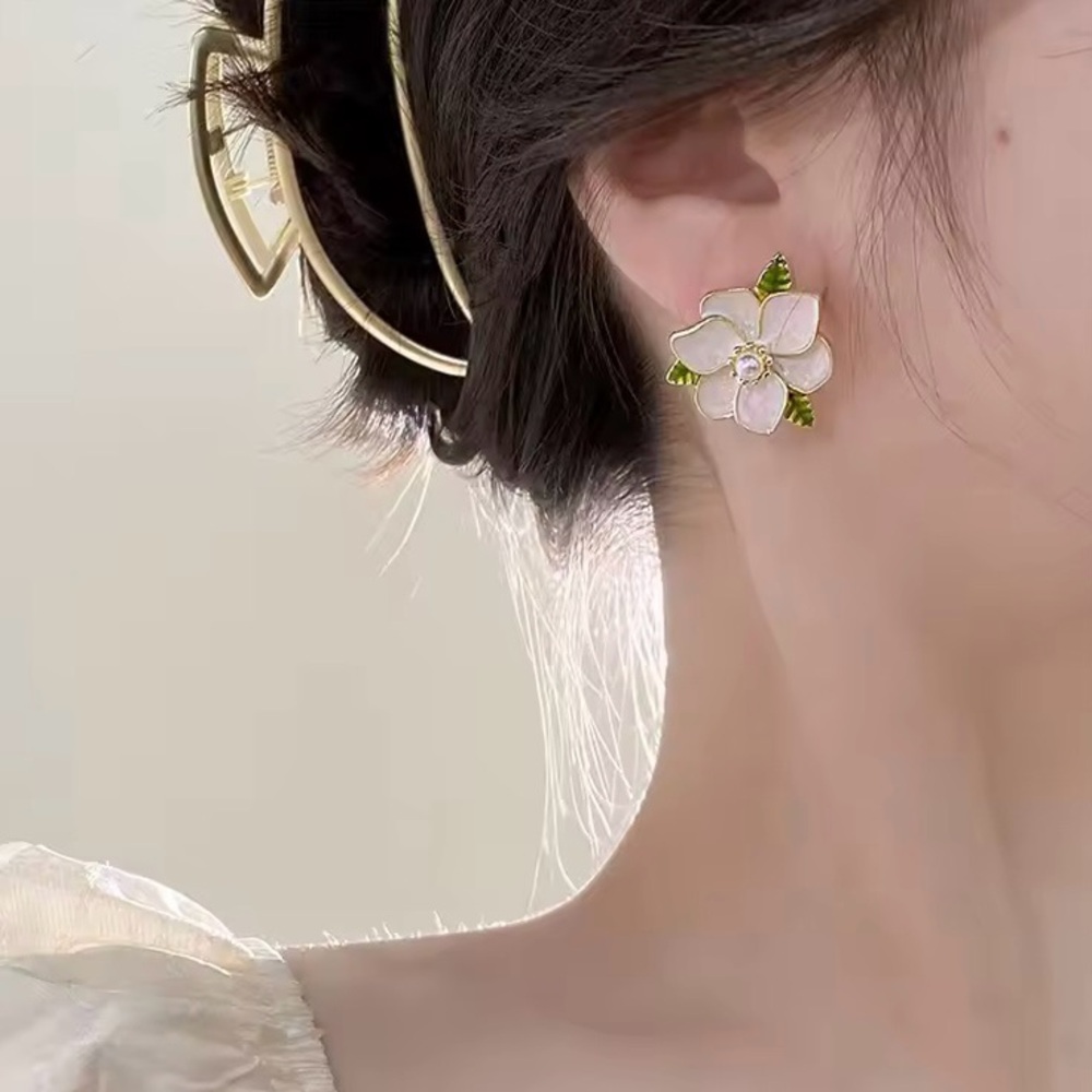Gold Magnolia Camellia Faux Pearl Flower Earrings Floral Bridal Spring Wedding - Picture 6 of 12